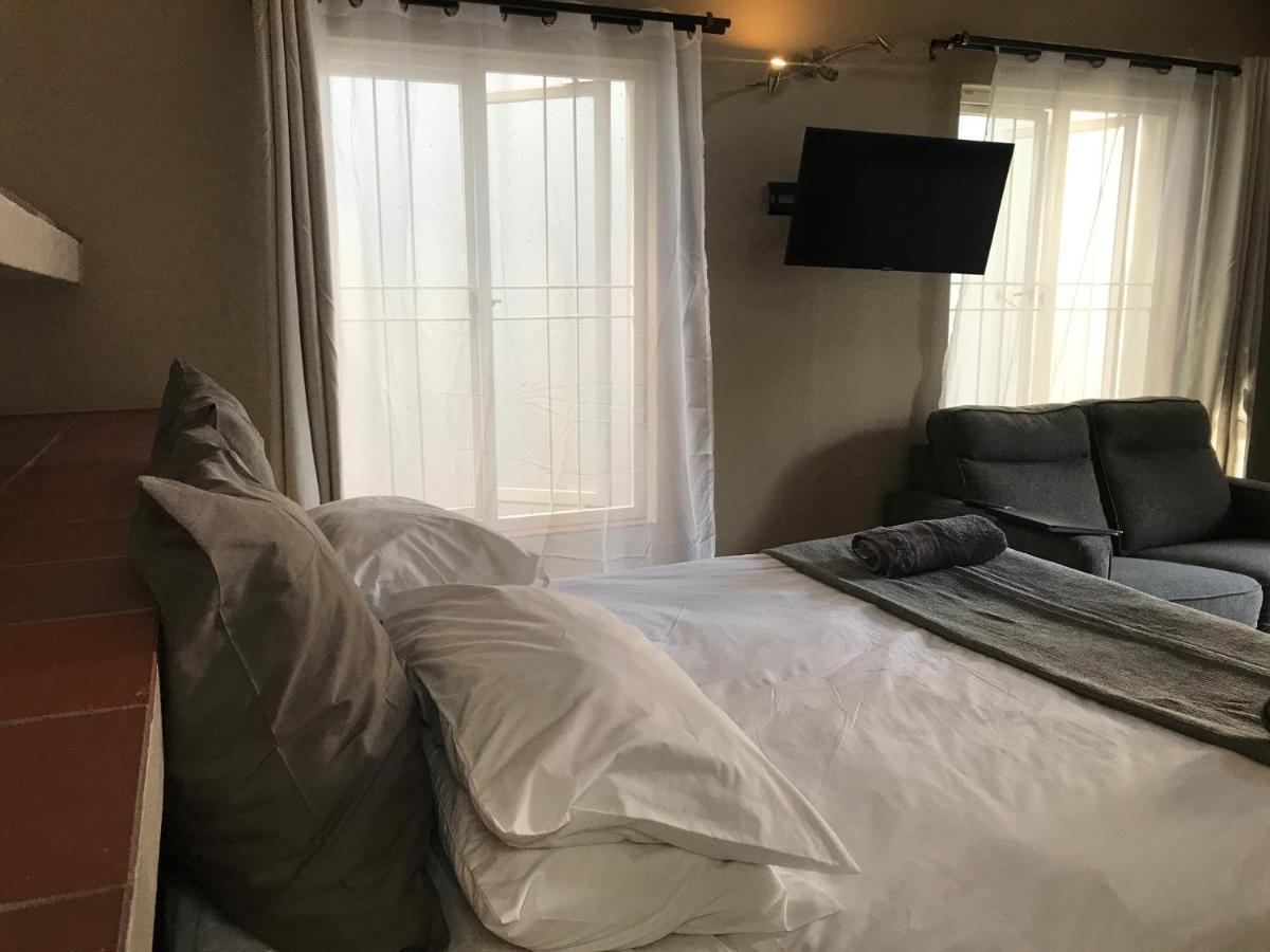 Aluve Guesthouse Johannesburg Luaran gambar